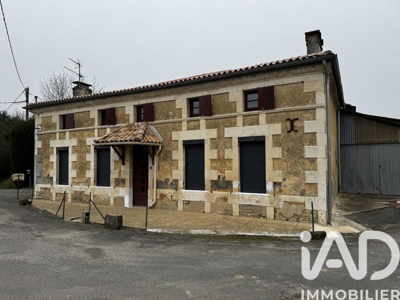 Maison de village - 112 m² - 6 pièces