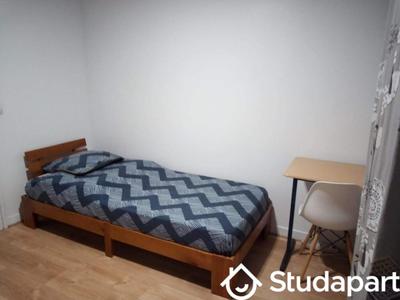 Chambre - 10 m² - 1 pièce