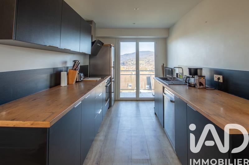 Appartement - 81 m² - 4 pièces