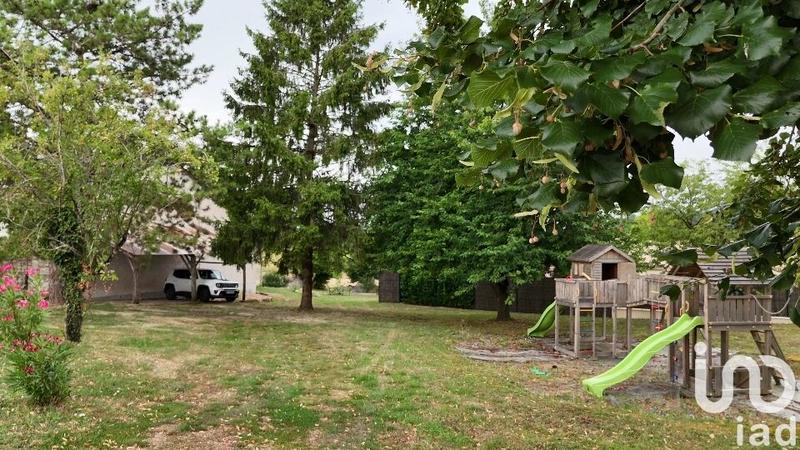 Maison - 250 m² - 9 pièces