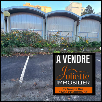 Parking / Garage - 2 m²