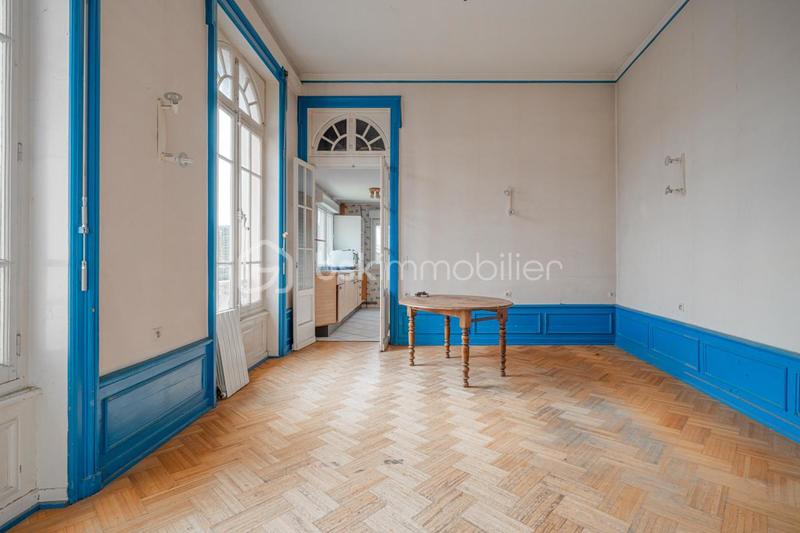 Duplex - 239 m² - 8 pièces