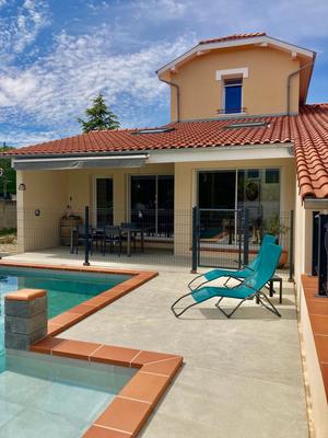 Maison - 111 m² - 5 pièces