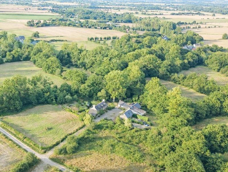 Maison - 342 m² - 7 pièces