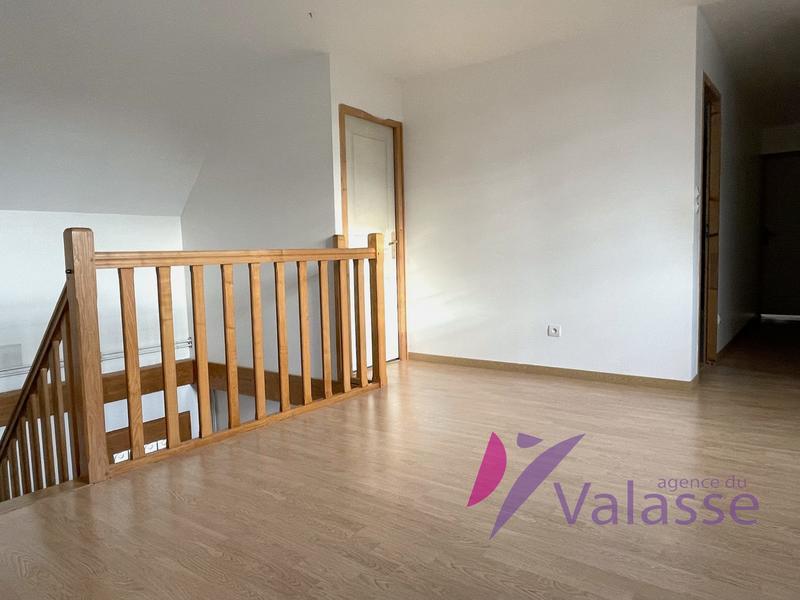 Maison - 274 m² - 7 pièces