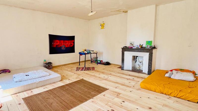 Corps de ferme - 340 m² - 7 pièces