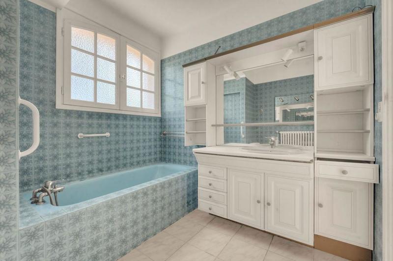 Maison - 185 m² - 7 pièces