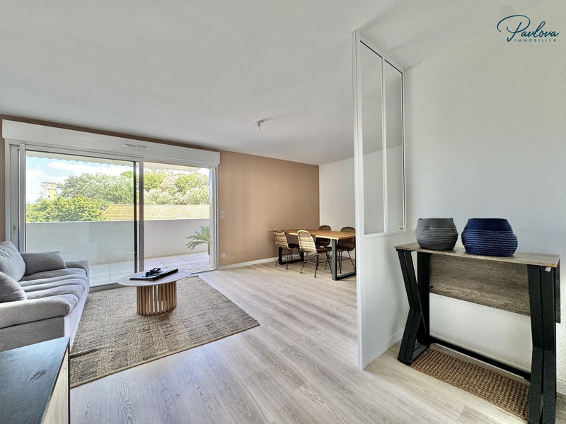 Appartement - 65 m² - 3 pièces