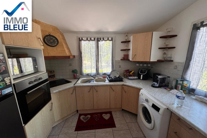 Maison - 164 m² - 9 pièces