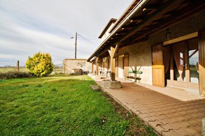 Maison - 190 m² - 5 pièces