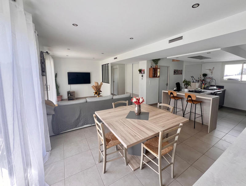 Maison - 100 m² - 4 pièces