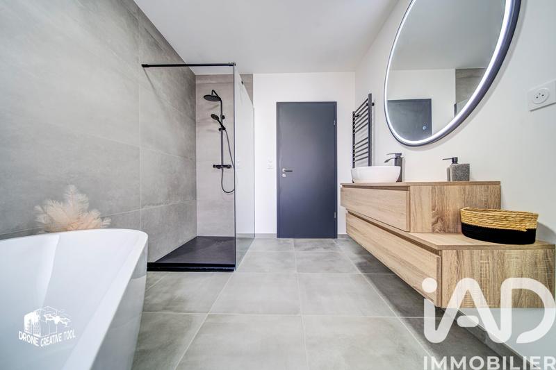 Maison - 134 m² - 5 pièces