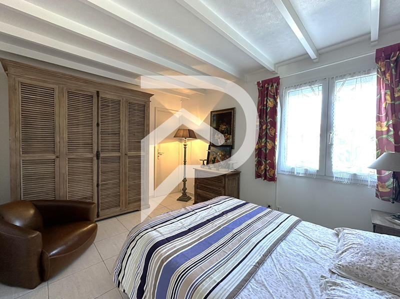 Maison - 170 m² - 6 pièces