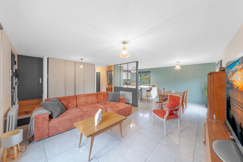 Maison - 115 m² - 6 pièces