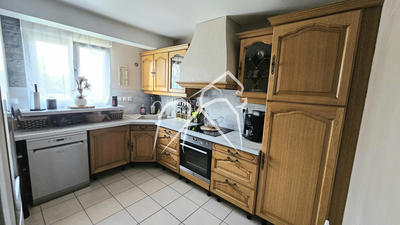 Maison - 137 m² - 6 pièces