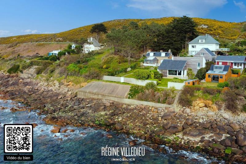 Maison - 198 m² - 8 pièces