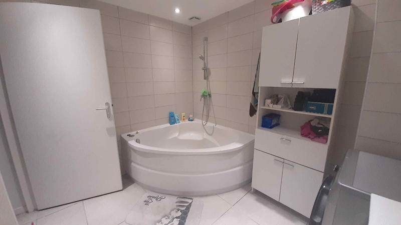 Appartement - 107 m² - 4 pièces