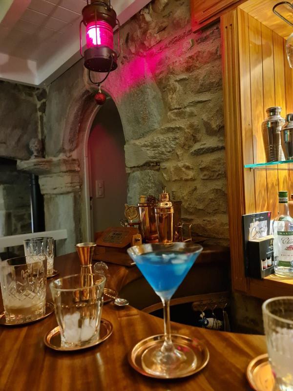 Propriété - 300 m² - 8 pièces