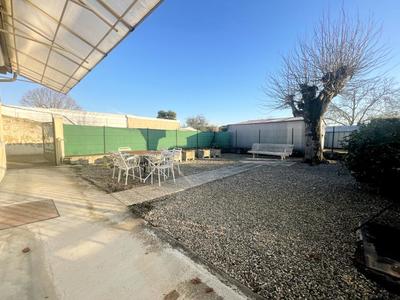 Maison - 96 m² - 5 pièces