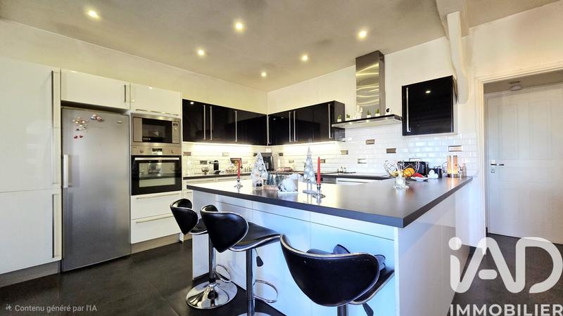 Maison - 100 m² - 4 pièces