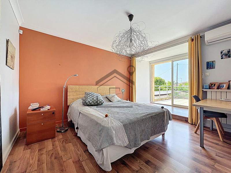 Maison - 149 m² - 6 pièces