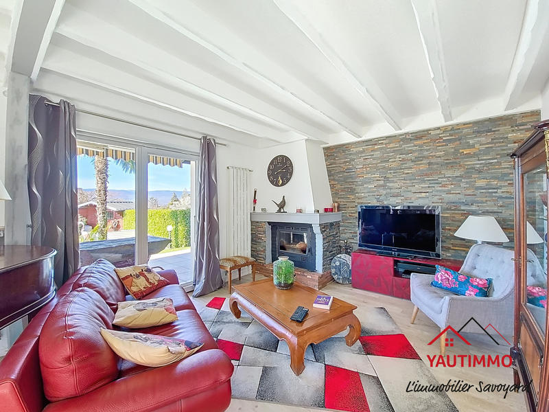 Maison - 192 m² - 7 pièces