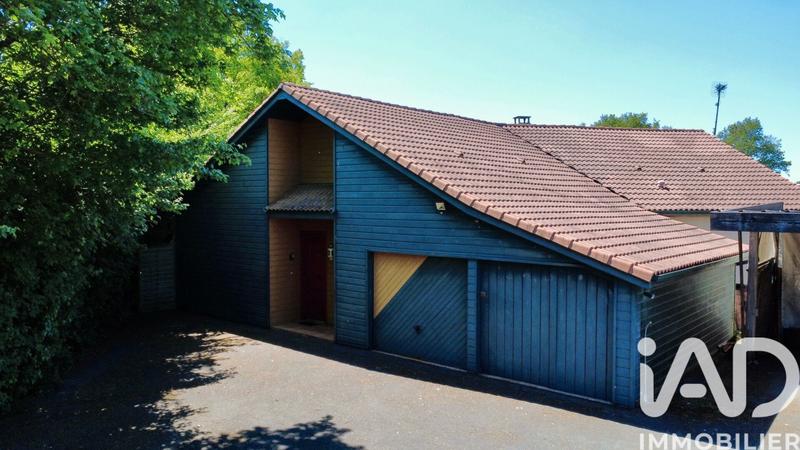 Maison - 184 m² - 6 pièces