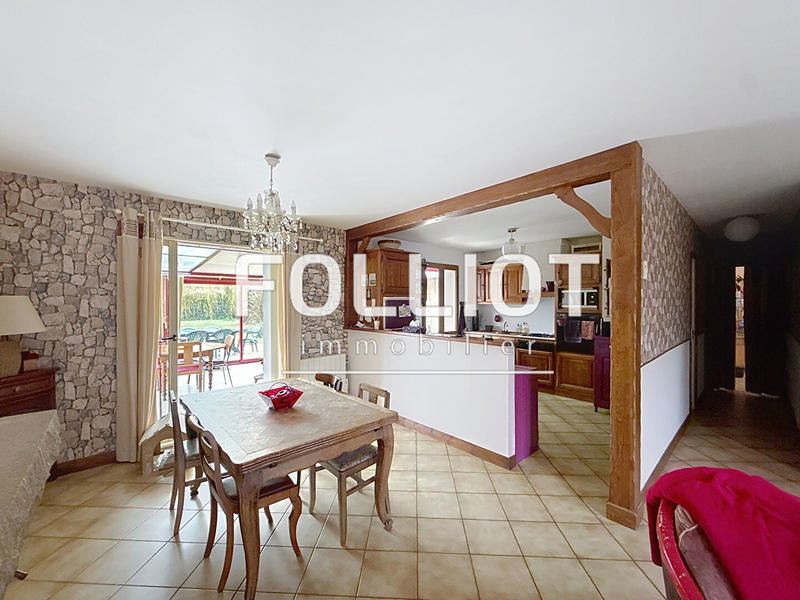 Maison - 140 m² - 6 pièces