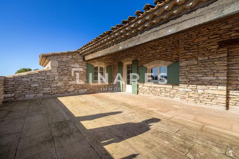 Villa - 300 m² - 9 pièces