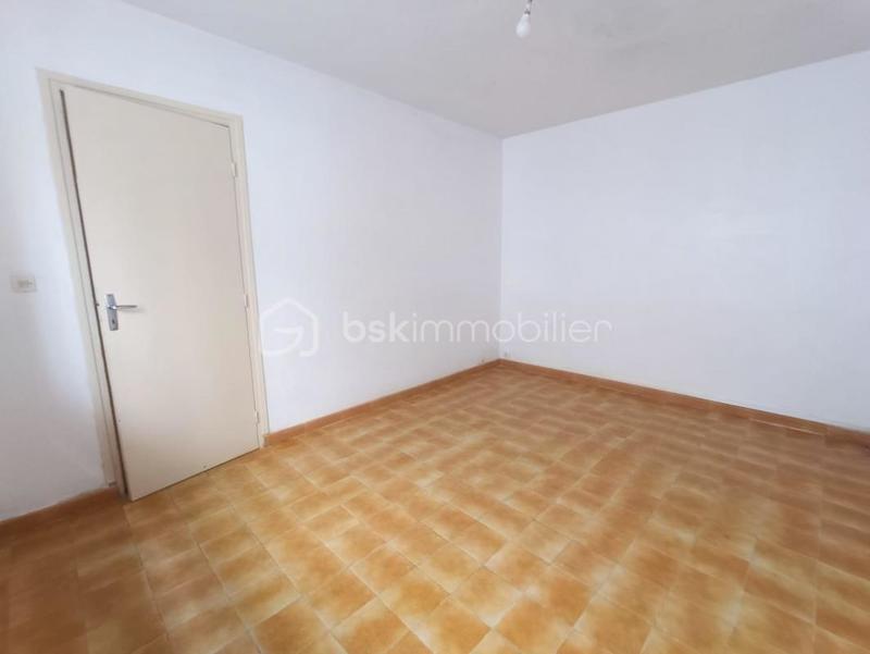 Immeuble - 90 m² - 4 pièces