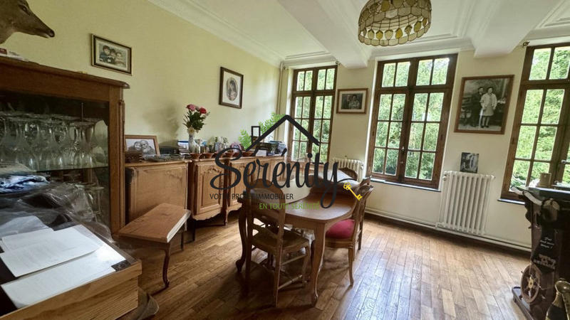 Maison - 297 m² - 6 pièces