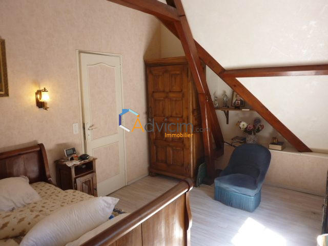 Maison - 157 m² - 5 pièces