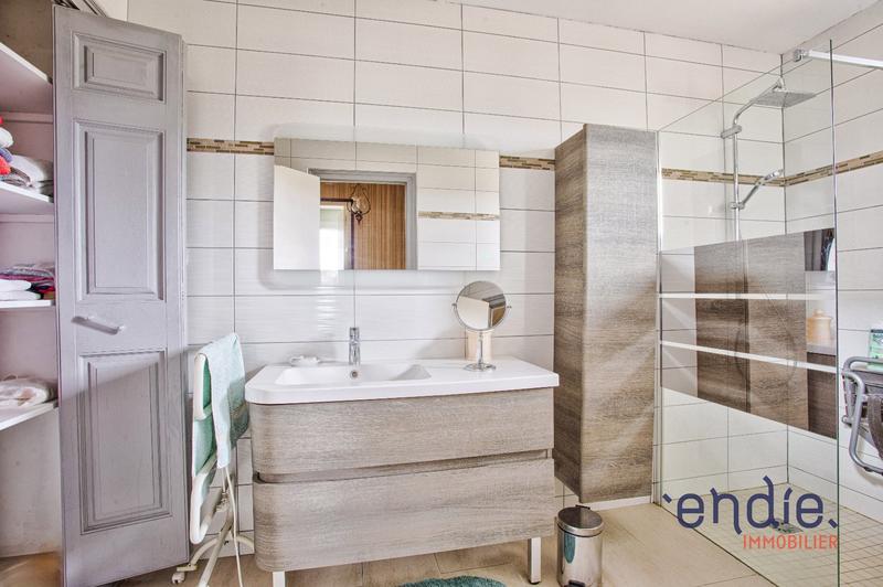 Maison - 168 m² - 5 pièces