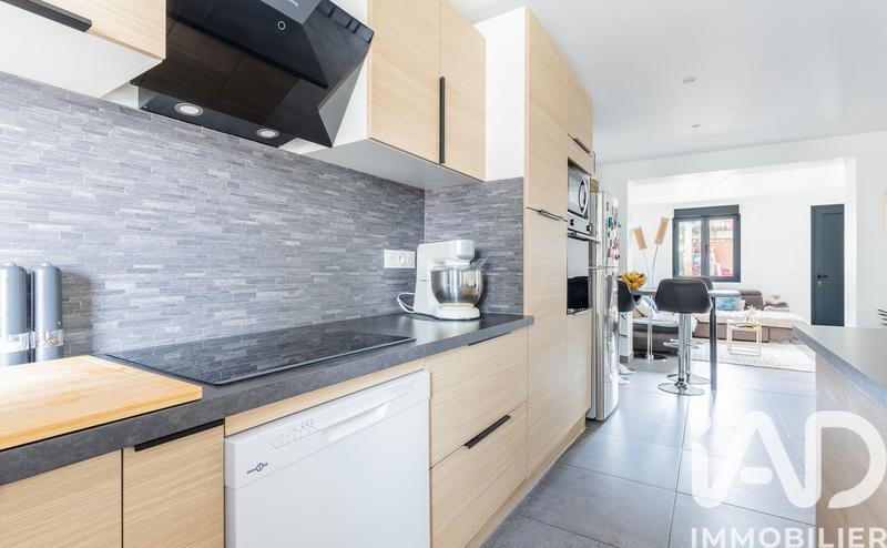 Maison - 130 m² - 6 pièces