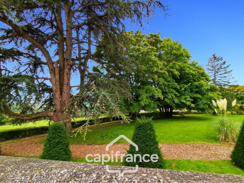 Maison de maîtres - 304 m² - 12 pièces