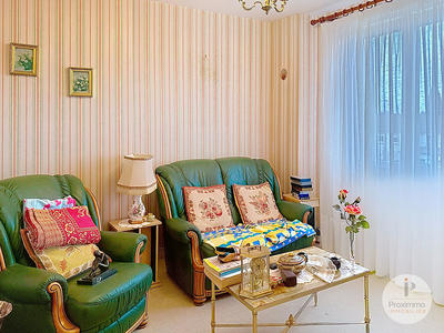 Maison - 82 m² - 5 pièces