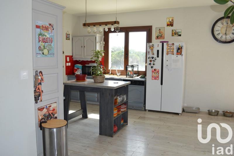 Maison - 330 m² - 11 pièces