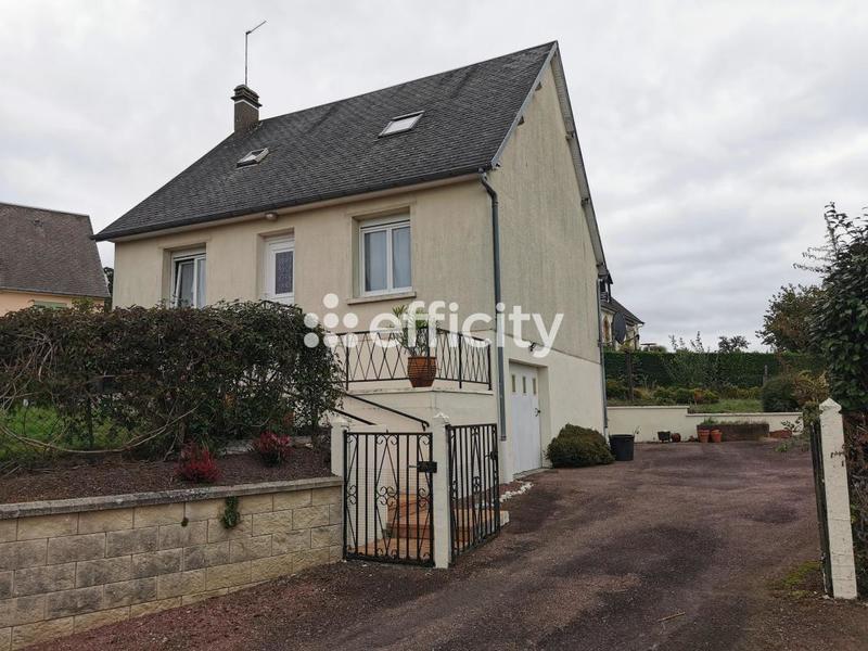 Maison - 85 m² - 4 pièces