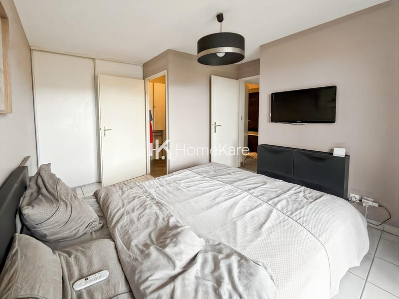 Appartement - 80 m² - 4 pièces