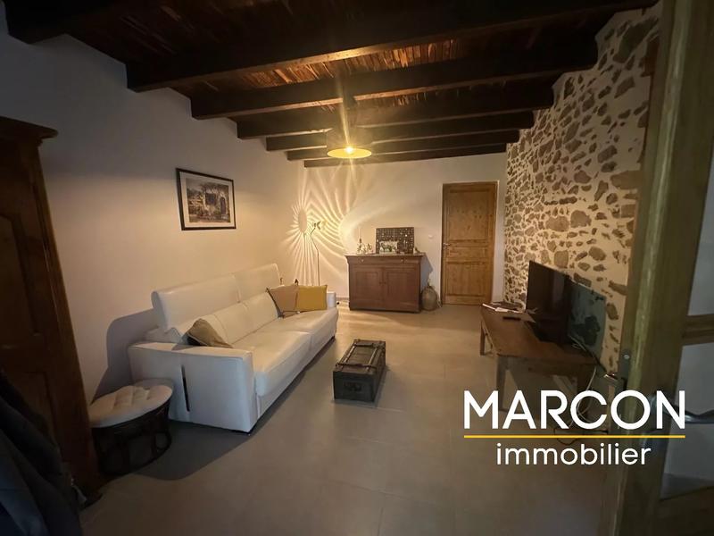 Propriété - 107 m² - 5 pièces