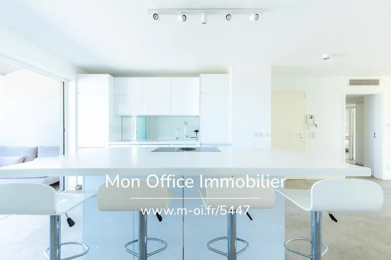 Penthouse - 135 m² - 4 pièces