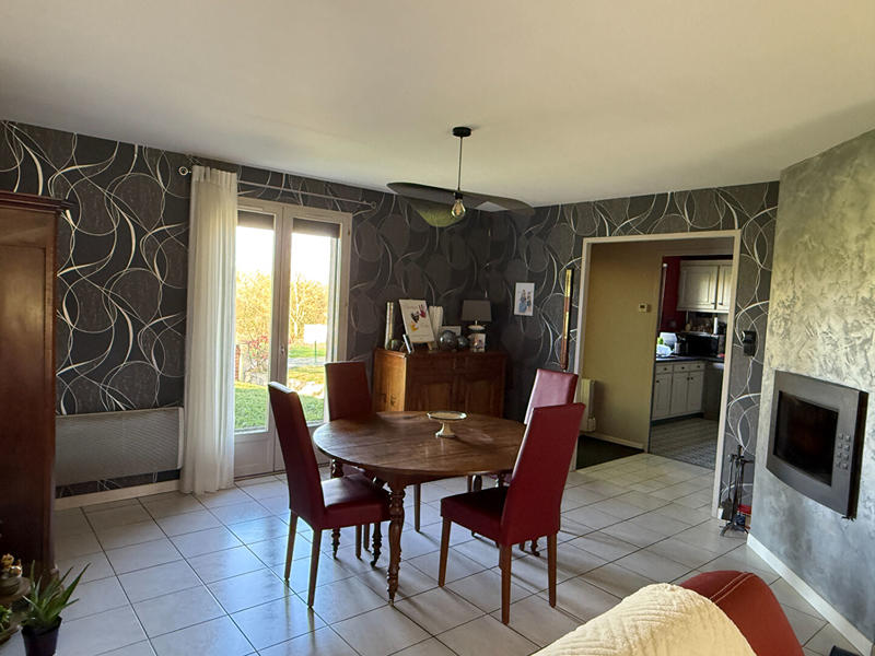 Maison - 80 m² - 5 pièces