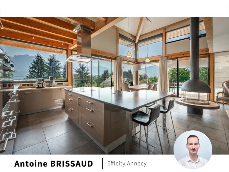 Maison - 273 m² - 8 pièces