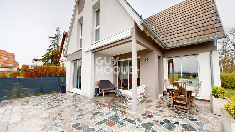 Maison - 145 m² - 5 pièces