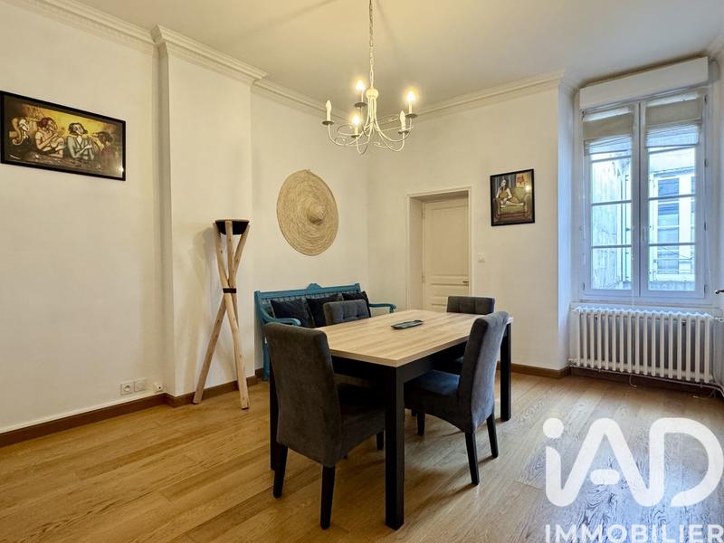 Appartement - 98 m² - 4 pièces