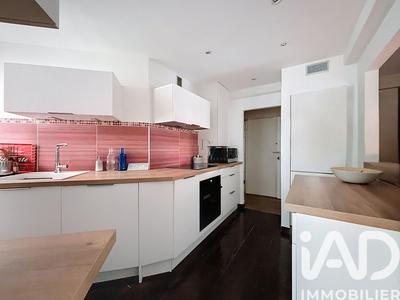 Appartement - 90 m² - 4 pièces