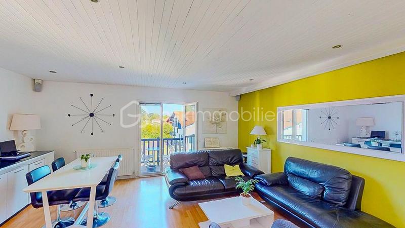 Appartement - 92 m² - 4 pièces