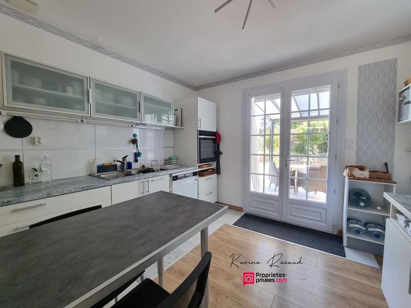 Maison - 200 m² - 6 pièces