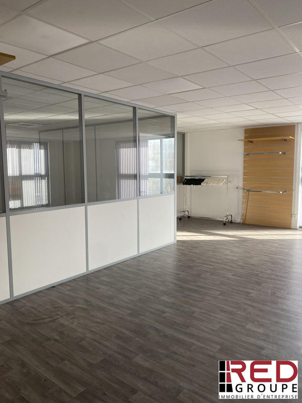 Bureau - 165 m²