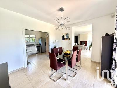 Maison - 187 m² - 5 pièces